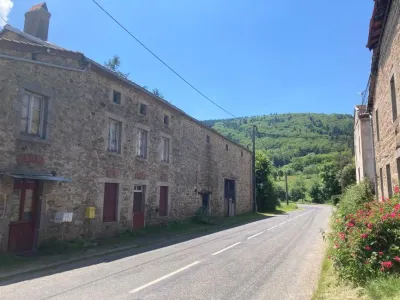 Casă De vânzare 03250 LAPRUGNE FR