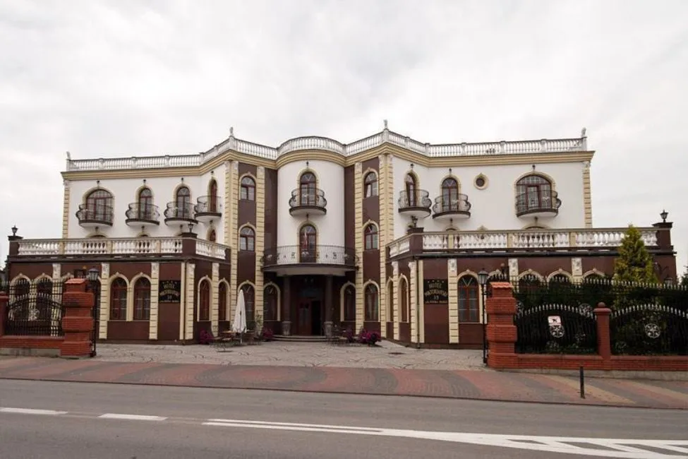 Proprietate comercială De vânzare - 05-600 Grójec PL Image 4